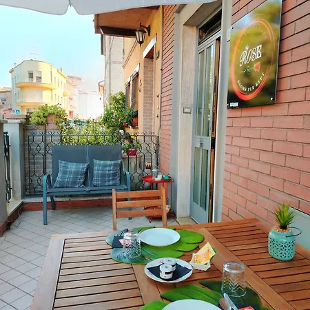 Rose Accommodatie bij particulieren Osimo